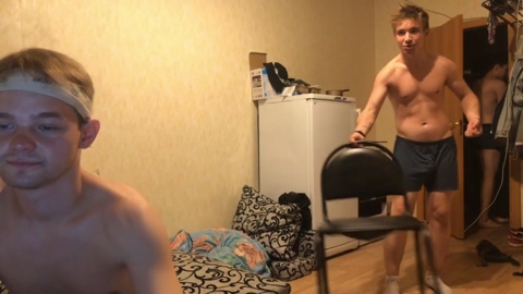 stralght_twinks  27-08-2022
